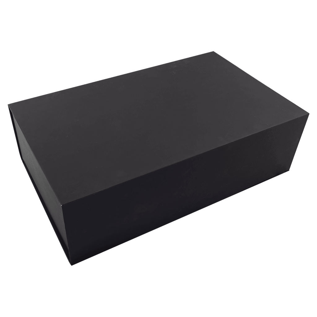 Closed black gift box for the beer mug gift set